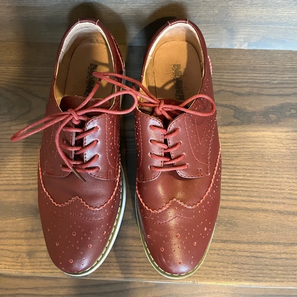 Dadawen Burgundy Oxford